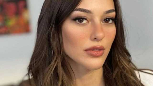ديلان دينيز تعترف بخضوعها لعملية تجميل عشتُ فترة صعبة ونادمة