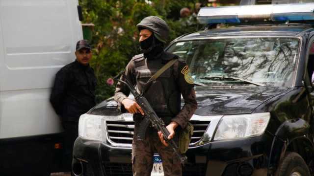 السلطات المصرية تلاحق أباطرة وحيتان الذهب والدولار