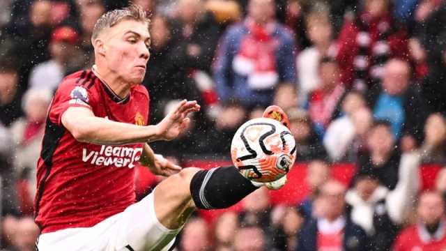 مراقبة حثيثة من ريال مدريد لنجم مانشستر يونايتد راسموس هويلوند