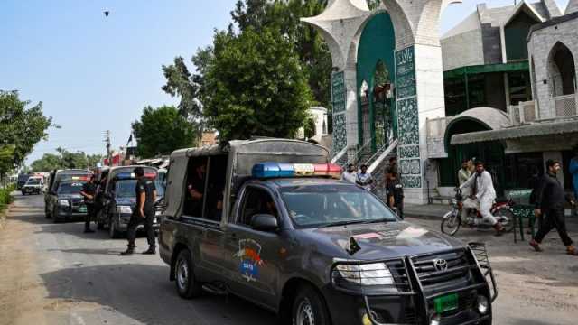 10 قتلى من الأمن الباكستاني في هجوم شنه عشرات المسلحين