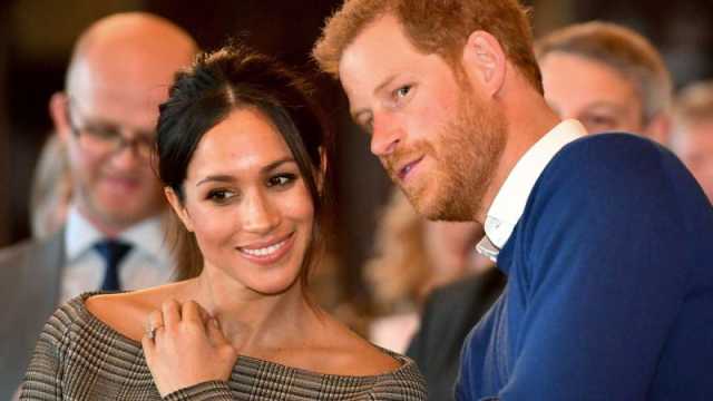 الأمير هاري وميغان ماركل يعتمدان لقب ساسكس لأطفالهما