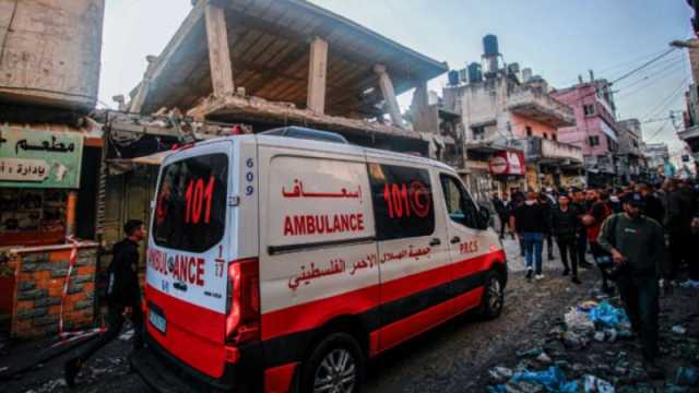 بقناصة الاحتلال.. 3 شهداء داخل مجمع ناصر الطبي