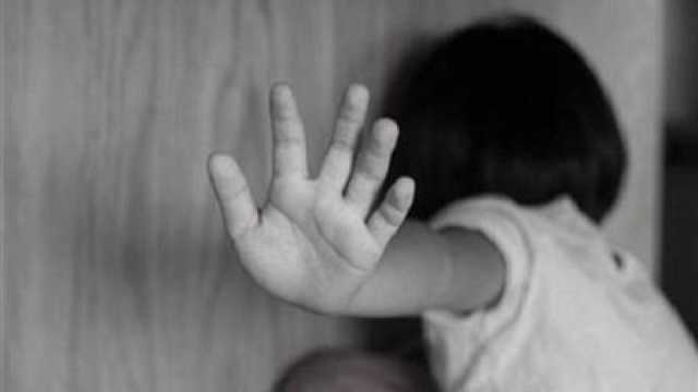 حاول اغتصابها فرفضت فخنقها ثم اغتصبها .. تفاصيل اختفاء الطفلة حنين
