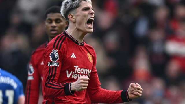 مانشستر يونايتد يرد على اهتمام ريال مدريد بأليخاندرو غارناتشو