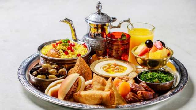 طبيب البوابة: 5 أطعمة تتناولها على السحور تكفيك حتى الفطور