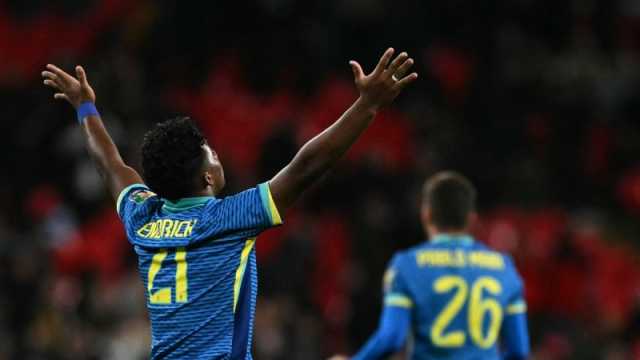 الشاب إيندريك يقود البرازيل للتغلب على إنجلترا وديا في ويمبلي