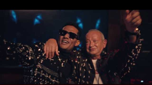محمد رمضان و نجيب ساويرس الأعلى مشاهدة:(انتظرونا في رمضان)