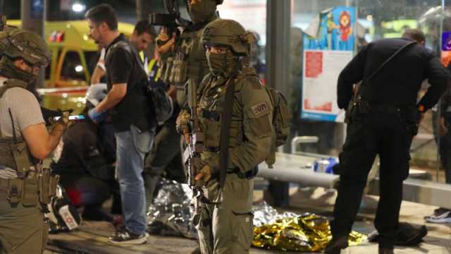 الجيش الاسرائيلي يقتل فلسطينيا في القدس بزعم تنفيذه عملية طعن