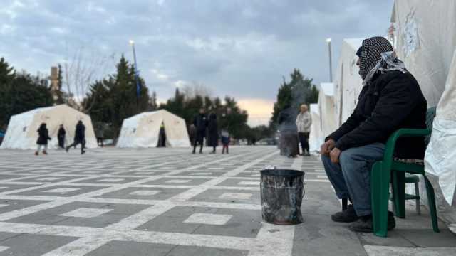 تقرير يكشف الجهات التي تدعو لتقل السوريين في تركيا