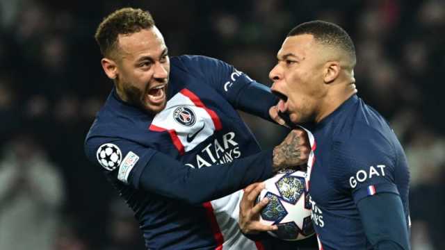 هل وافق مبابي على البقاء مع باريس بعد علمه برحيل نيمار؟