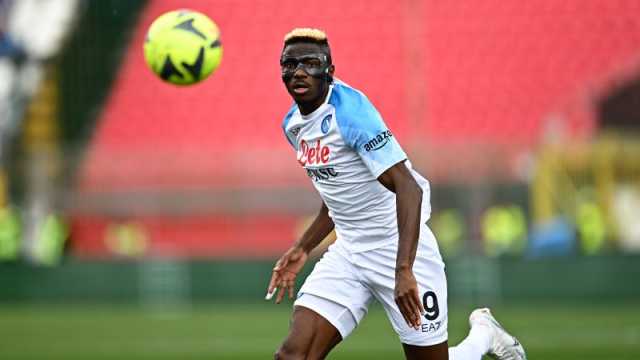 الهلال السعودي يعرض على أوسيمين مليون يورو أسبوعيًا