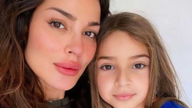متابعة تسيء لابنة نادين نسيب نجيم و النجمة ترد...
