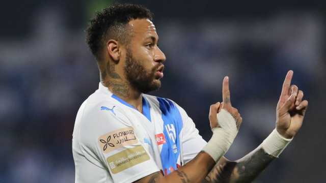 نيمار نجم الهلال يرد على الأخبار الكاذبة