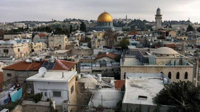 إصابة 3 مستوطنين إثر عملية طعن في القدس (فيديو)