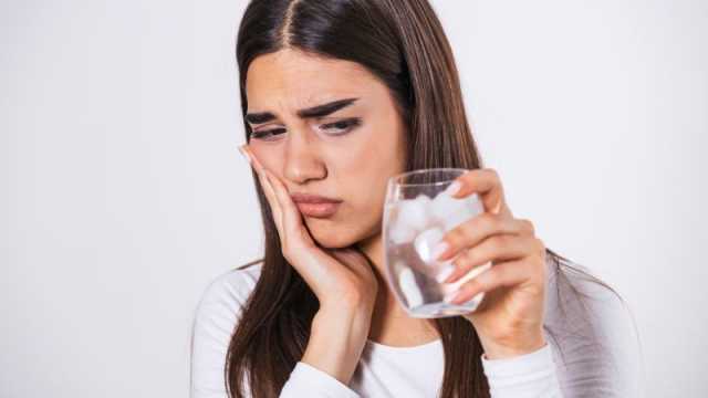 طبيب البوابة: الأيورفيدا لعلاج تسوس الأسنان