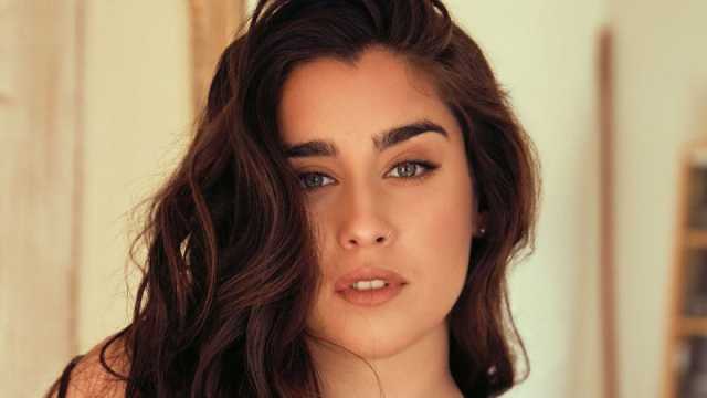عضوة فرقة Fifth Harmony لورين هيراغي تكشف سبب دعمها للشعب الفلسطيني