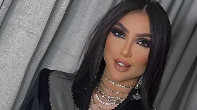 تهمة (الهوس) تلاحق دنيا بطمة بعد خضوعها للتجميل مجددا