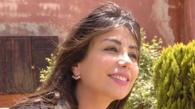 التلفزيون السوري يطرد الاعلامية سماهر دندون لتضامنها مع السويداء