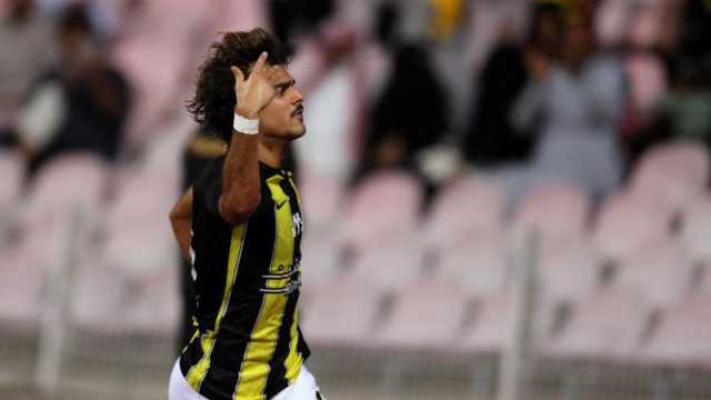نيوكاسل وتوتنهام يحومان حول جوتا جناح اتحاد جدة