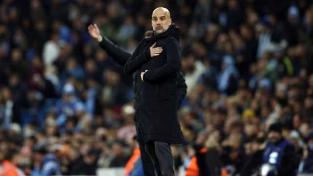 غوارديولا ينتقد جماهير مانشستر سيتي بعد التعادل مع ليفربول
