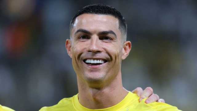 رونالدو يدعو نجوم كرة القدم للانضمام إلى الدوري السعودي