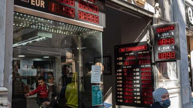 ستاندرد آند بورز ترفع تصنيف تركيا الائتماني
