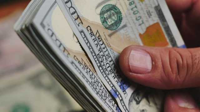 سعر الدولار اليوم في لبنان الخميس 28 ديسمبر 2023.. الليرة تقاوم