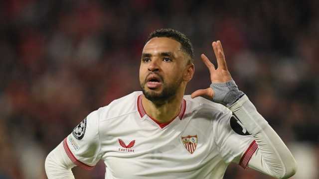 مانشستر يونايتد يعتزم التعاقد مع يوسف النصيري في يناير