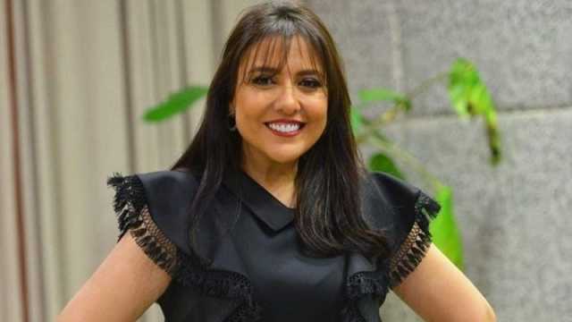 مي كساب أفضل ممثلة في (وشوشة) و رشاقتها تبهر الحاضرين