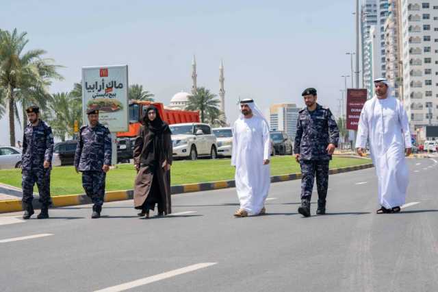 عبد الله بن سالم وسلطان بن أحمد يتابعان جهود صرف مياه الأمطار