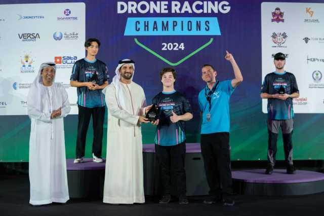 سلطان بن أحمد يشهد ختام سباق أبطال طائرات «الدرون»