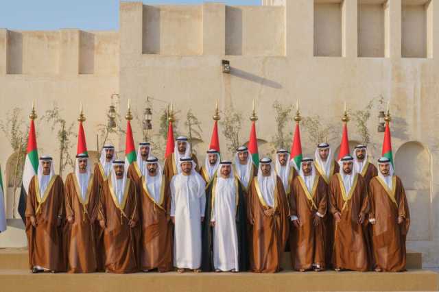 عبدالله بن سالم يشهد حفل الزفاف الجماعي «أفراح الإمارات»