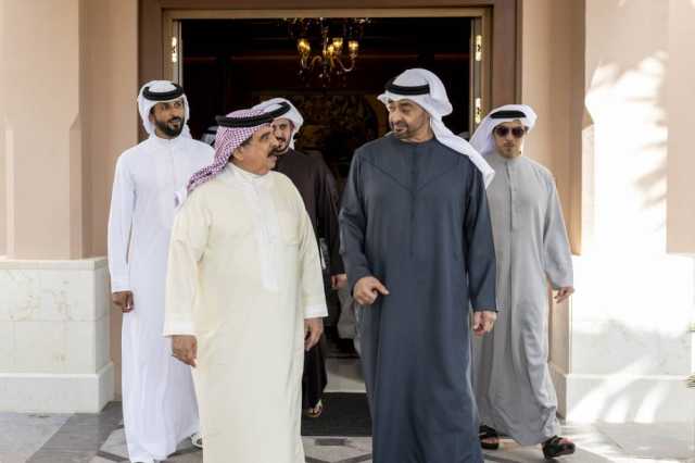 محمد بن زايد وملك البحرين يدعوان لتهدئة الأوضاع بالشرق الأوسط وتجنب التصعيد العسكري