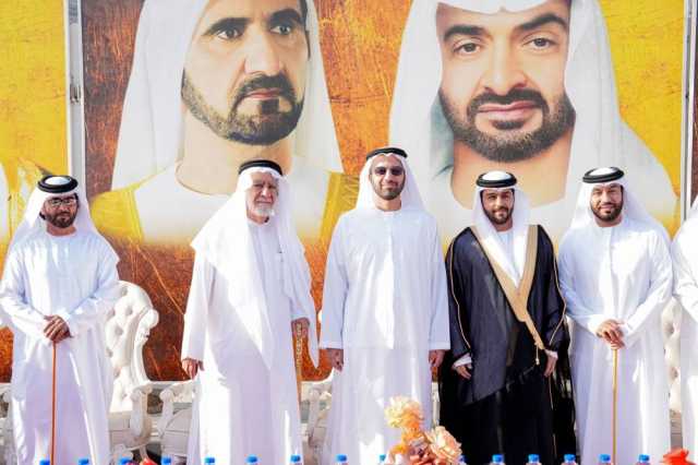 محمد بن سعود يحضر أفراح المزروعي والنقبي