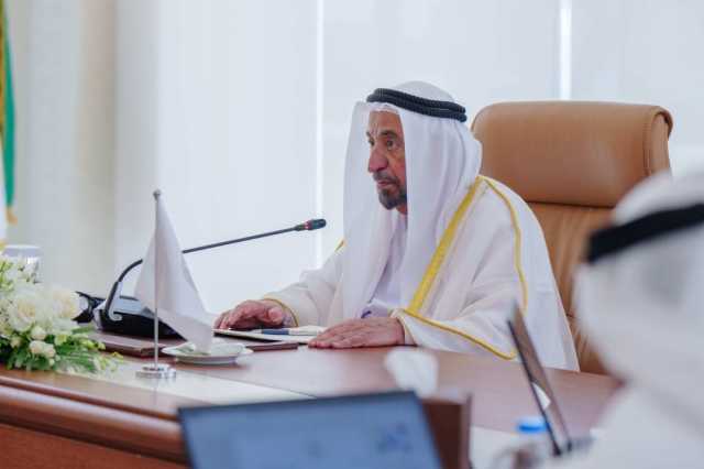 سلطان يترأس اجتماع مجلس أمناء جامعة كلباء
