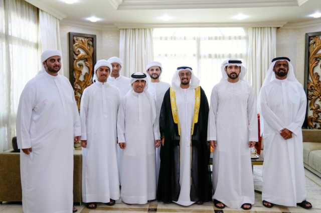 حمدان بن محمد يحضر أفراح عائلة المروشد