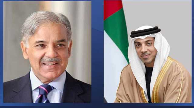استقبله منصور بن زايد.. رئيس وزراء باكستان يصل الإمارات