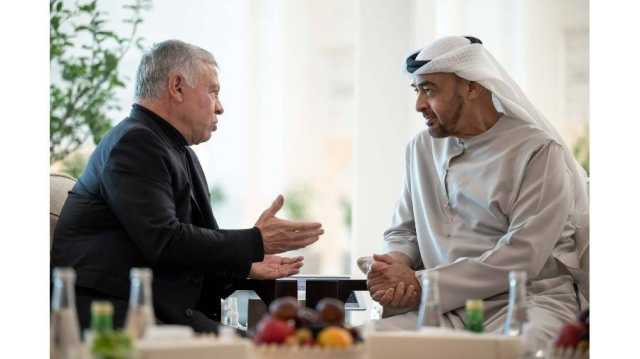 محمد بن زايد يهنئ عبدالله الثاني بمناسبة اليوبيل الفضي لجلوسه على العرش