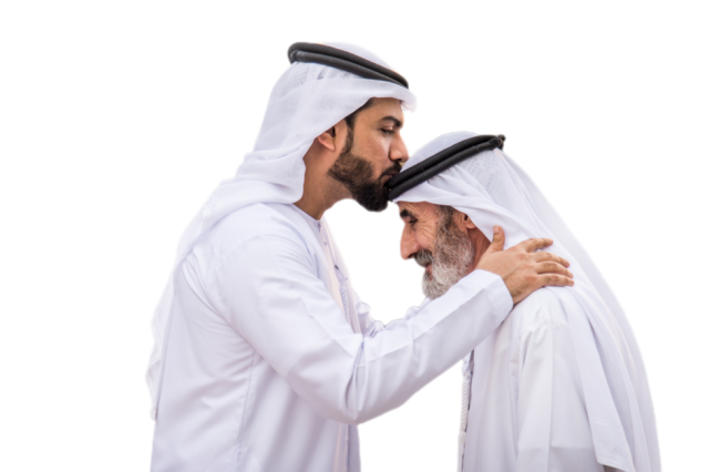 الإمارات.. تجنب هذه السلوكيات عند التعامل مع كبار السن