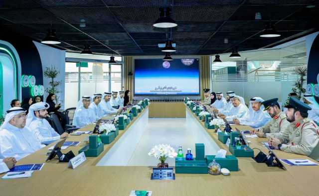 ضاحي خلفان: سرقة البيانات والابتزاز الإلكتروني لا يعرفان حدوداً