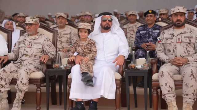 سيف بن زايد وعدد من الشيوخ يشهدون حفل تخريج الدفعة الـ20 لمجندي الخدمة الوطنية