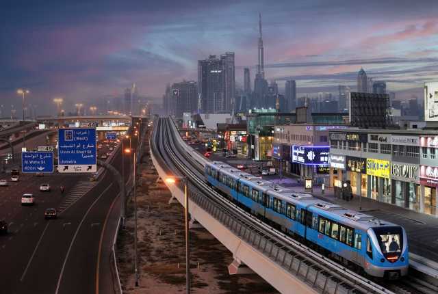 في رحلة تميُّز.. مترو دبي ينقل 2.4 مليار راكب على مدار 15 عاماً