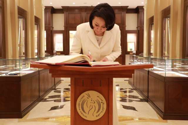 السيدة الأولى لقرغيزستان تطلع على إنجازات الإمارات بمجال دعم وتمكين المرأة