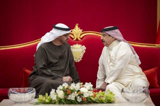 محمد بن زايد: ناقشت وأخي حمد بن عيسى العلاقات الأخوية وعملنا المشترك لتعزيزها