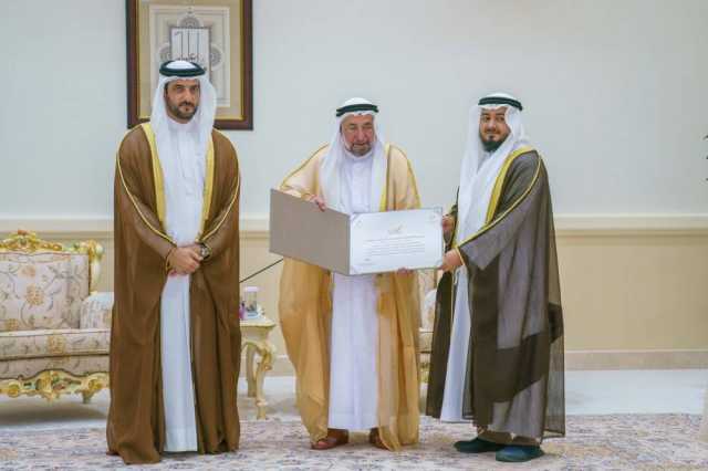 سلطان يعتمد إنشاء قناة تلفزيونية للقرآن.. ويكرّم أصحاب الختمات