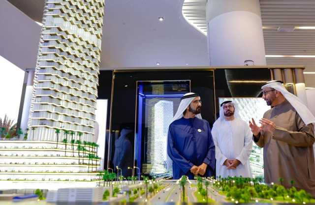 محمد بن راشد يطلع على برج «وقف المليار وجبة» بتكلفة 800 مليون درهم