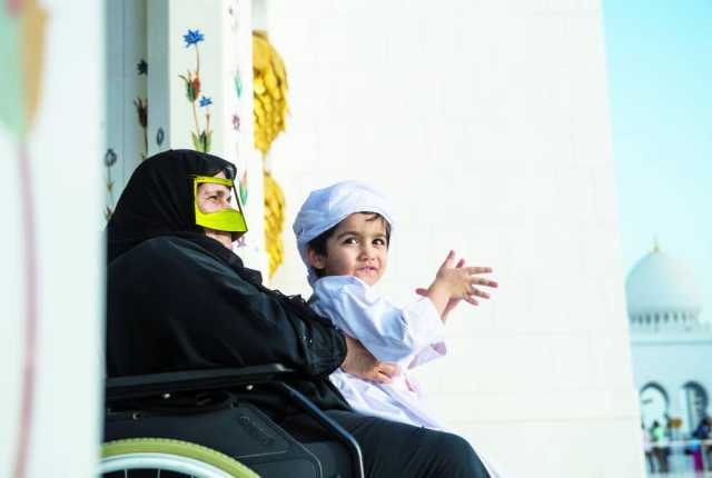 «وقف الأم».. رحلة ملهمة لتحسين حياة الملايين حول العالم