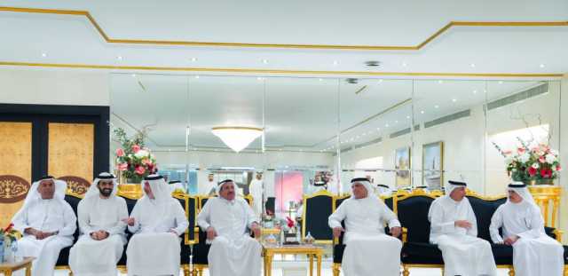 سعود بن صقر يواصل استقبال المهنئين بالشهر المبارك