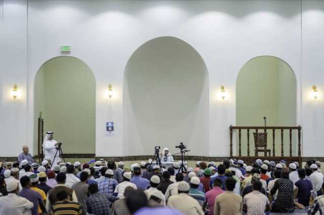 محاضرات ومجالس دينية تحيي ليالي رمضان في دبي