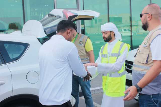وجبات إفطار لعابري الطريق والعمال بالحمرية